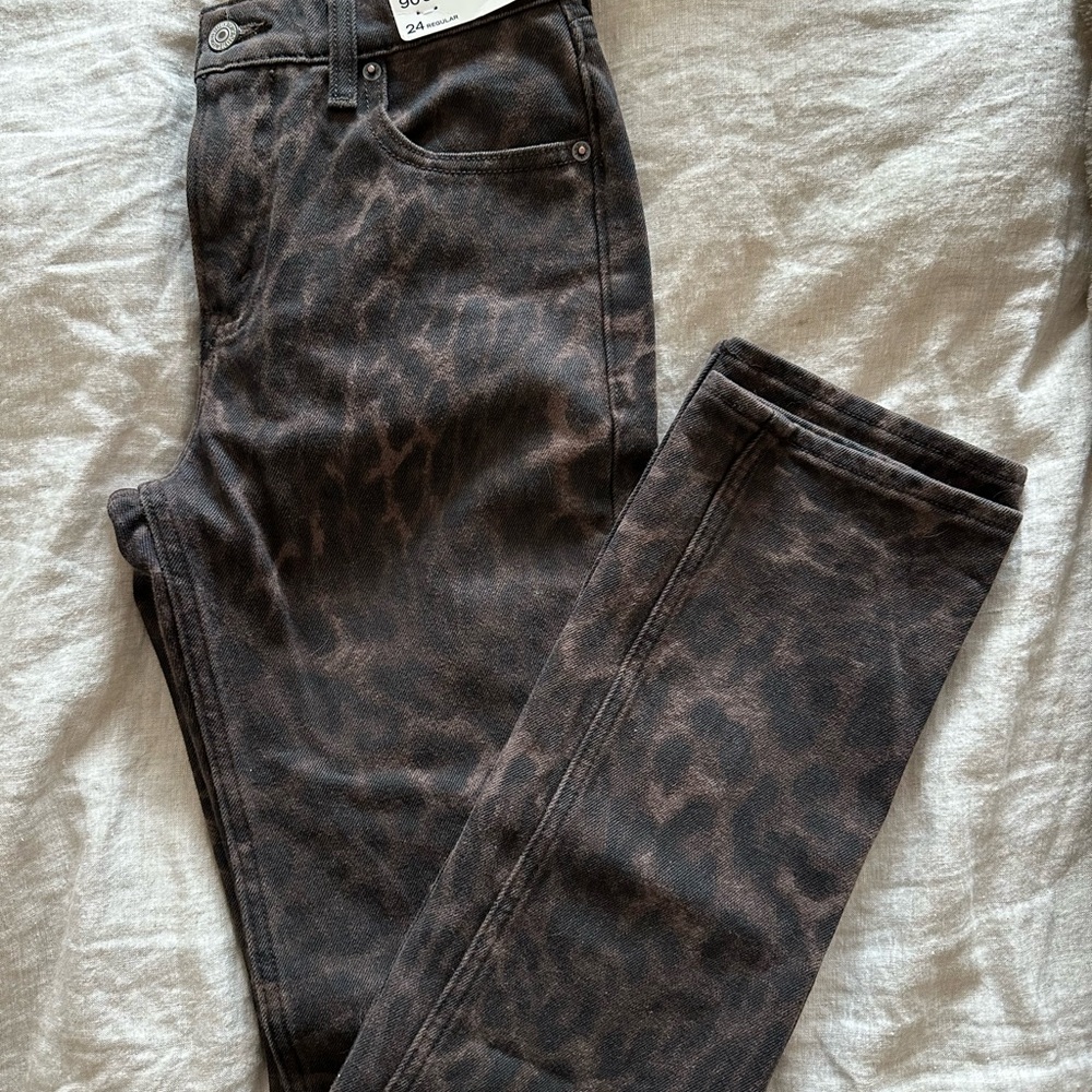 NEW Abercrombie & Fitch Brown Leopard Print Straight Leg Jeans